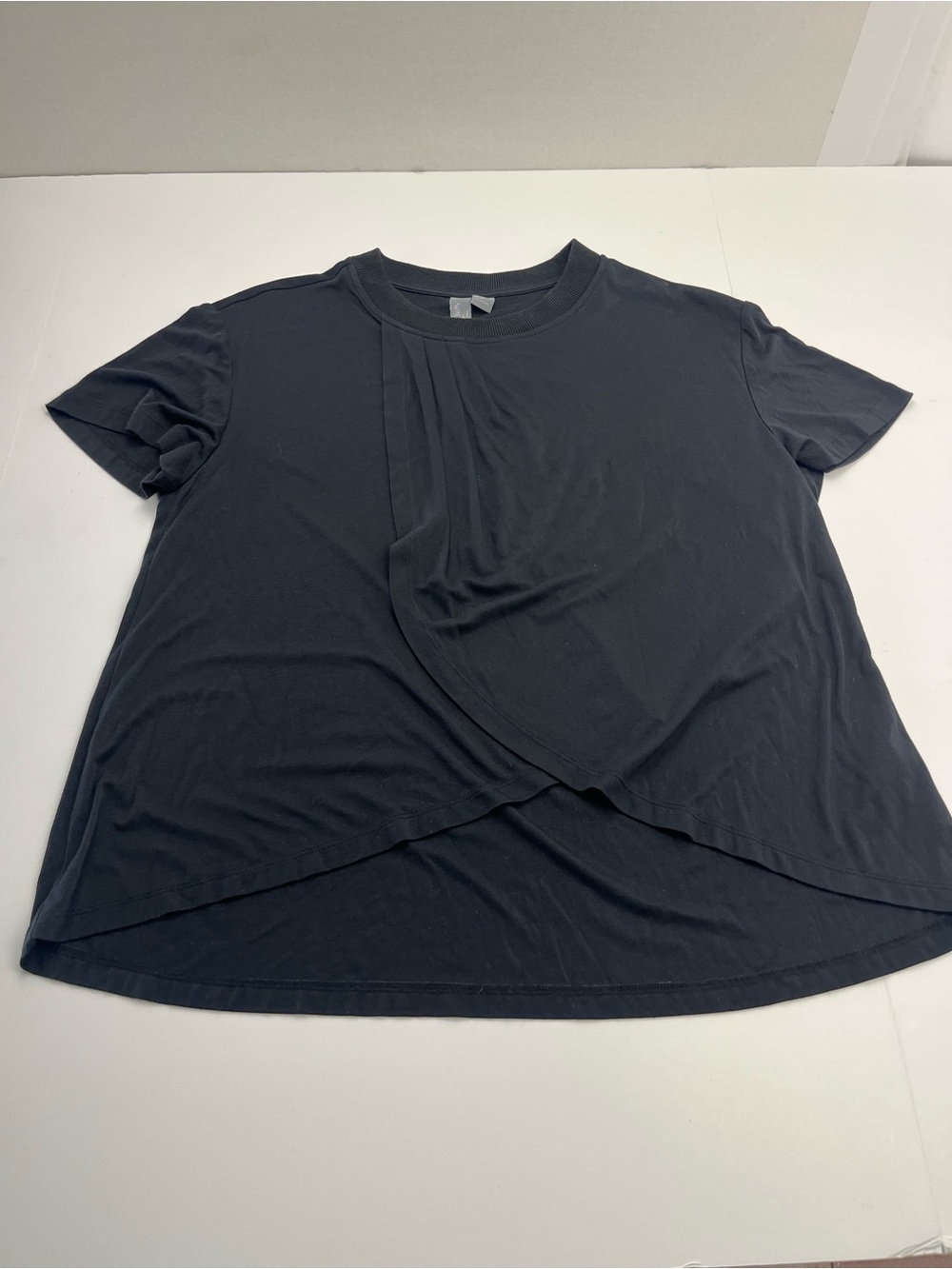 Sweaty Betty Women’s Black Short‎ Sleeve Drape Front Top Medium Athletic Workout